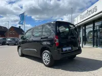 Neu Fiat Doblò 131 PS (96 kW) 2026 Cinema schwarz metallic Van / Kleinbus