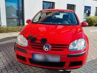 Gebraucht VW Golf IV Trendline 90 PS (66 kW) 2004 Rot Kleinwagen