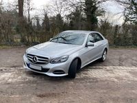 Gebraucht Mercedes E200 Avantgarde 184 PS (135 kW) 2015 Silber Limousine