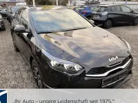 Neu Kia Ceed Sportswagon 100 PS (73 kW) 2025 Schwarz Kombi