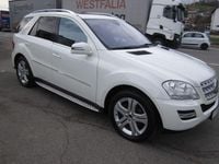 Gebraucht Mercedes ML350 231 PS (169 kW) 2010 Weiß SUV