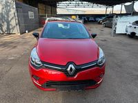Gebraucht Renault Clio IV LIMITED 73 PS (53 kW) 2018 Rot Limousine