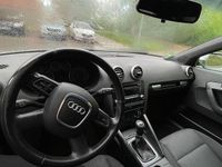 Gebraucht Audi A3 Attraction 105 PS (77 kW) 2010 Silber Kleinwagen