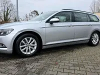 Gebraucht VW Passat 120 PS (88 kW) 2017 Silber Kombi