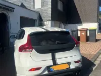 Gebraucht Volvo V40 R-Design 200 PS (147 kW) 2014 Weiß Limousine