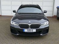 gebraucht BMW 520 d Tour. M Sport * el.AHK+Komfortsitze+Panodach!