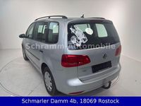 Gebraucht VW Touran Comfortline 105 PS (77 kW) 2010 Van / Kleinbus