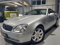 Gebraucht Mercedes SLK230 193 PS (141 kW) 1999 Silber Cabrio