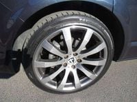 Gebraucht VW T6 150 PS (110 kW) 2016 Indigoblauperleffekt/weiss Van