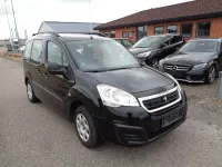 Gebraucht Peugeot Partner Tepee Active 98 PS (72 kW) 2017 Schwarz Van / Kleinbus