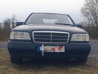 Gebraucht Mercedes C200 136 PS (100 kW) 1996 Other Limousine