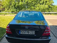 Gebraucht Mercedes E280 Elegance 231 PS (169 kW) 2005 Blau Limousine