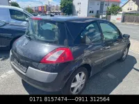 Gebraucht Renault Mégane II 101 PS (74 kW) 2004 Schwarz Limousine