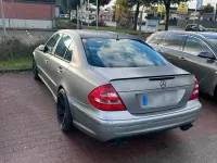 Gebraucht Mercedes E500 306 PS (225 kW) 2003 Andere farben Limousine