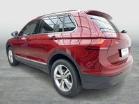 Gebraucht VW Tiguan Sound 150 PS (110 kW) 2017 Rot SUV