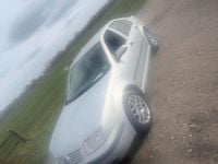 Gebraucht VW Bora 101 PS (74 kW) 1999 Schwarz Limousine