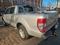 Gebraucht Ford Ranger Limited 200 PS (147 kW) 2015 Silber Pickup
