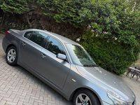 Gebraucht BMW 520 177 PS (130 kW) 2009 Grau Limousine