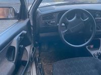 Gebraucht VW Golf III 60 PS (44 kW) 1995 Silber Kleinwagen
