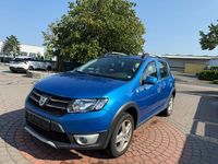 Gebraucht Dacia Sandero Prestige 90 PS (66 kW) 2014 Blau Kleinwagen