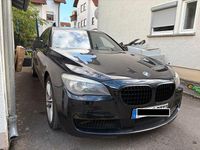 Gebraucht BMW 750 M Sport 408 PS (300 kW) 2011 Schwarz Limousine