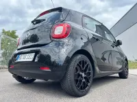 Gebraucht Smart ForFour Passion 90 PS (66 kW) 2015 Schwarz Kleinwagen
