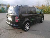Gebraucht VW Touran Cross 140 PS (102 kW) 2009 Schwarz Van / Kleinbus
