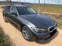 Gebraucht BMW 320 Advantage 190 PS (139 kW) 2020 Grau Kombi