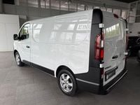 Gebraucht Opel Vivaro 145 PS (106 kW) 2018 Weiß Van / Kleinbus