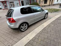 Gebraucht VW Golf 140 PS (102 kW) 2005 Silber Coupé