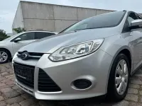 Gebraucht Ford Focus Trend 101 PS (74 kW) 2013 Silber Limousine
