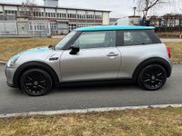 Gebraucht Mini Cooper SE Classic 135 kW (184 PS) 2022 Silber Kleinwagen