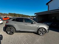 Gebraucht Hyundai Kona Prime 199 PS (146 kW) 2022 Grau SUV