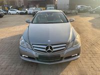 Gebraucht Mercedes E250 204 PS (150 kW) 2009 Silber Coupé