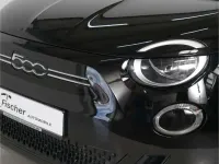 Gebraucht Fiat 500e 86 kW (118 PS) 2023 Schwarz Limousine