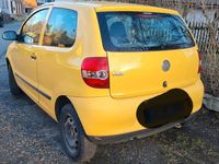 Gebraucht VW Fox 55 PS (40 kW) 2005 Gelb Kleinwagen