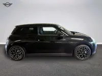 Gebraucht Mini Cooper Favoured 135 kW (184 PS) 2025 Schwarz Kleinwagen
