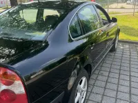 Używany VW Passat 101 KM (74 kW) 2002 Czarny Sedan/Limuzyna