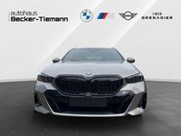 Neu BMW 520 Exclusive 197 PS (144 kW) 2026 Grau Limousine