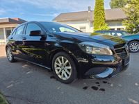 Gebraucht Mercedes A180 122 PS (89 kW) 2013 Schwarz Limousine