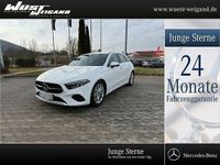 Gebraucht Mercedes A180 Advanced Plus 136 PS (100 kW) 2024 Unilack polarweiß Limousine
