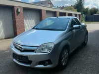 Gebraucht Opel Tigra 95 PS (69 kW) 2009 Silber Cabrio