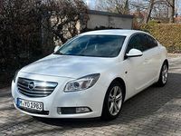 Gebraucht Opel Insignia 170 PS (125 kW) 2011 Weiß Limousine