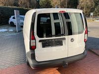 Gebraucht VW Caddy Maxi 102 PS (75 kW) 2022 Weiß Van / Kleinbus