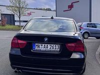 Gebraucht BMW 330 245 PS (180 kW) 2009 Schwarz Limousine