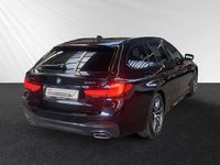 Gebraucht BMW 530 M Sport 252 PS (185 kW) 2020 Saphirschwarz metallic Kombi
