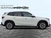 Gebraucht BMW iX1 Performance 200 kW (272 PS) 2023 Weiß SUV
