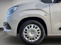 Gebraucht Opel Combo Life 110 PS (80 kW) 2022 Grau metallic Van / Kleinbus