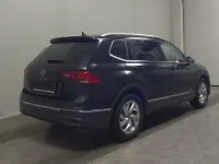 Gebraucht VW Tiguan Allspace Life 150 PS (110 kW) 2023 Schwarz SUV