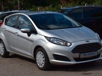 Gebraucht Ford Fiesta Trend 95 PS (69 kW) 2015 Silber Kleinwagen